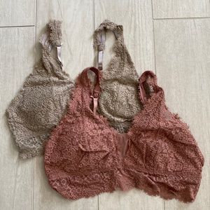 BUNDLE aerie lace bralettes. Large.